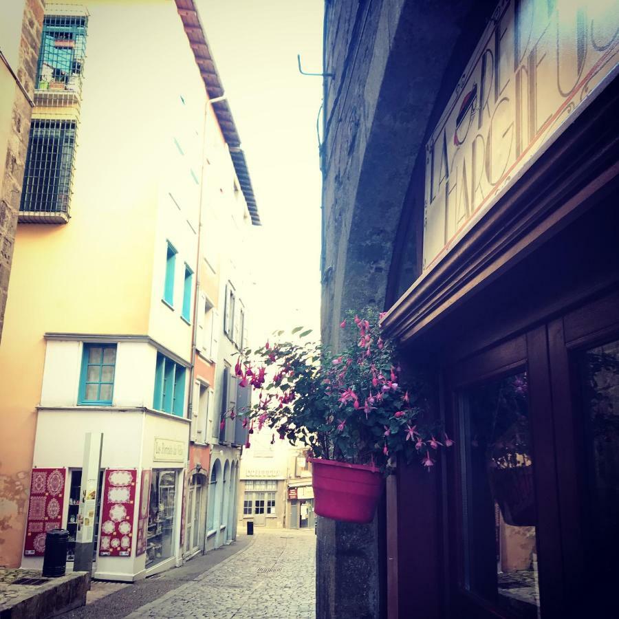 Une Coquille Sous L'Oreiller Le Puy-en-Velay Экстерьер фото